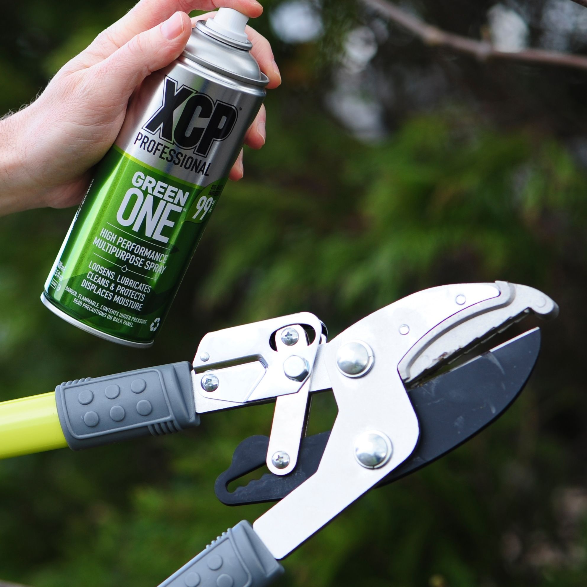 XCP Green ONE Oil lubricant, 400ml Can