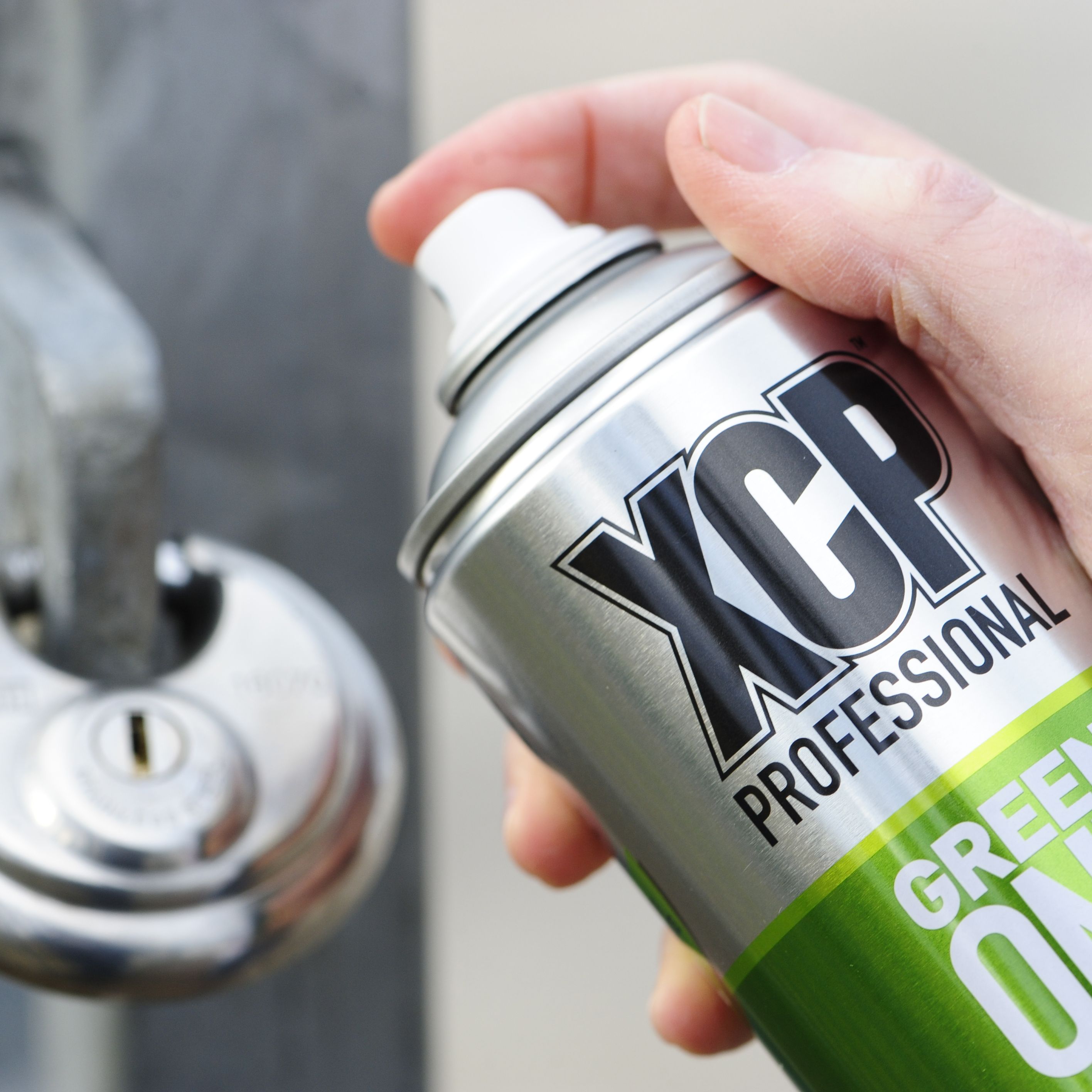 XCP Green ONE Oil lubricant, 400ml Can