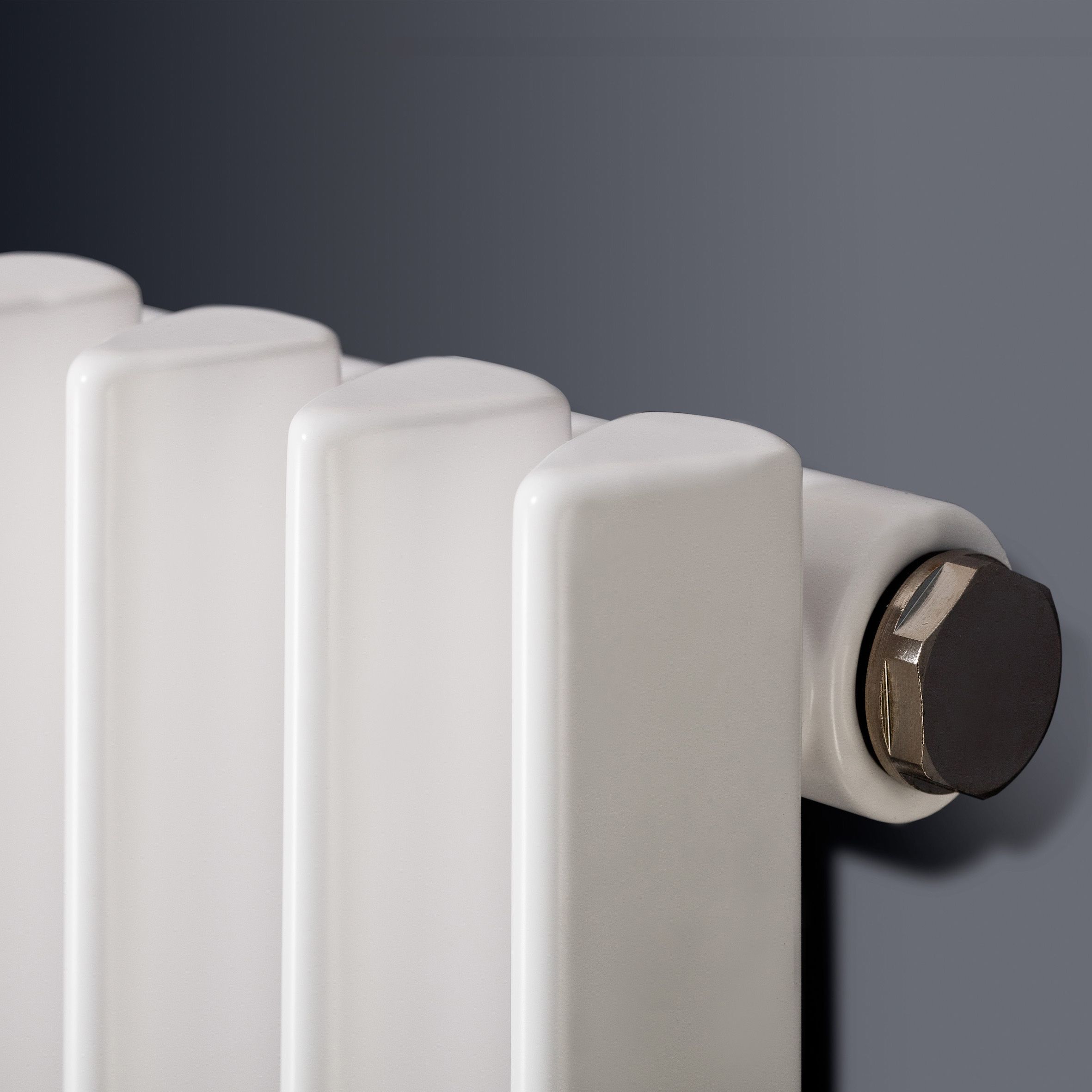 Ximax Triton TR1800450W White Vertical Designer 3685BTU Radiator, (W ...