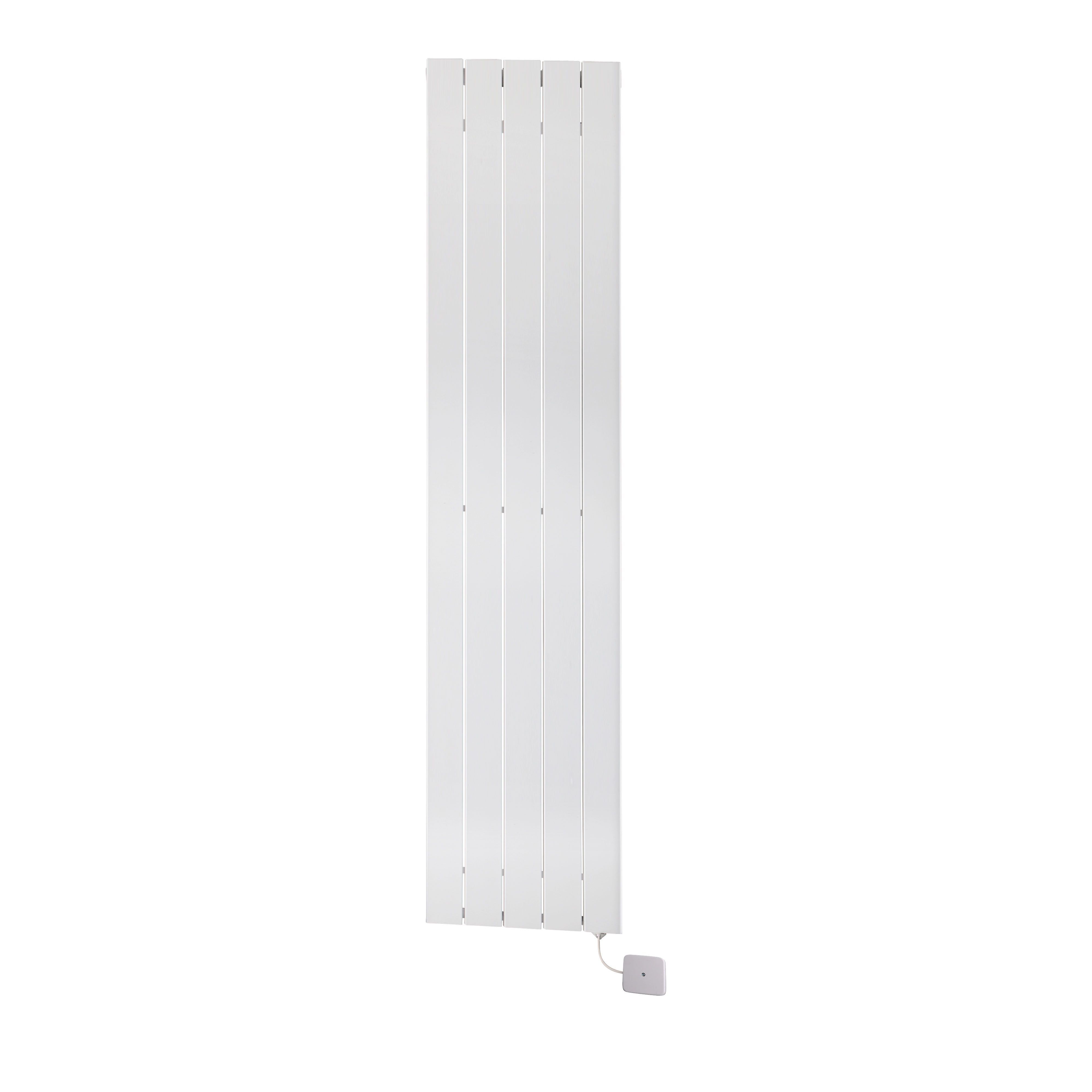 Ximax Vertirad HWE900520W White Vertical Designer Radiator, (W)520mm x (H)900mm