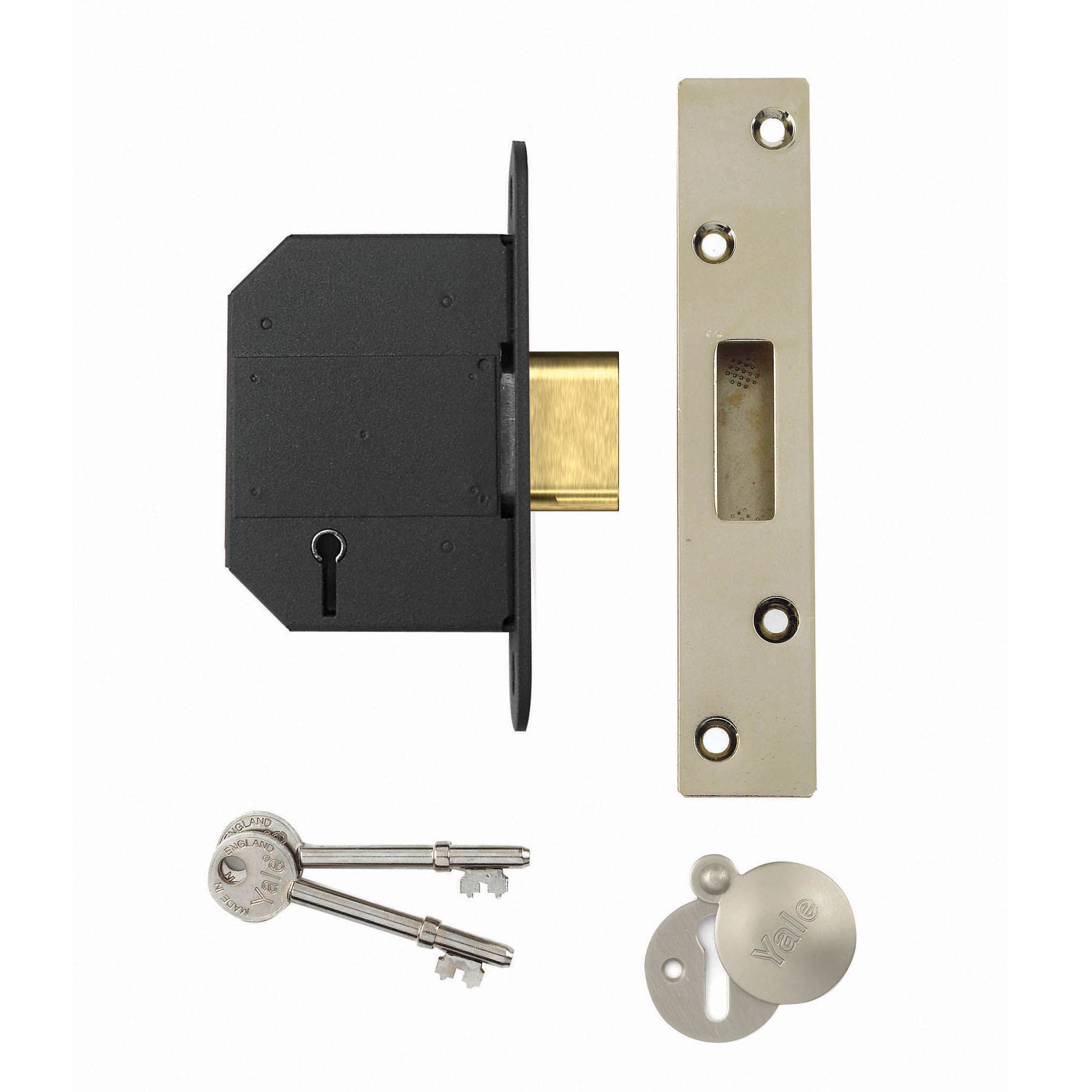 Yale 64mm Polished Brass 5 lever Deadlock