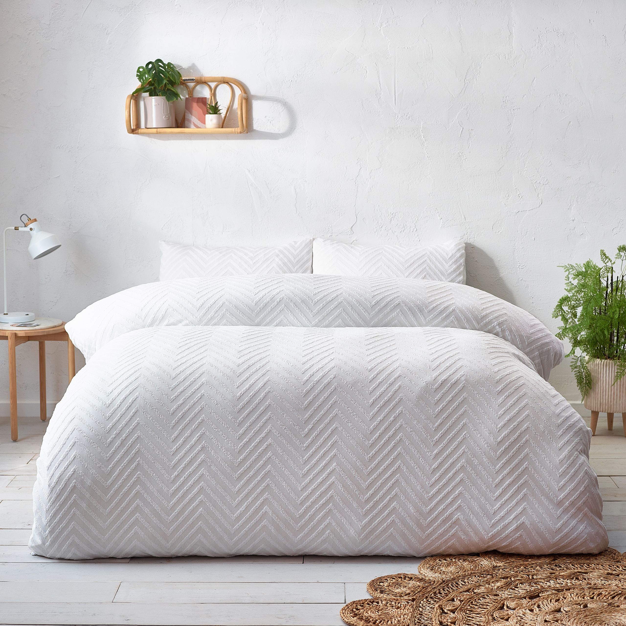 Yard White Chevron Tuft King Cotton Duvet cover & pillow case set