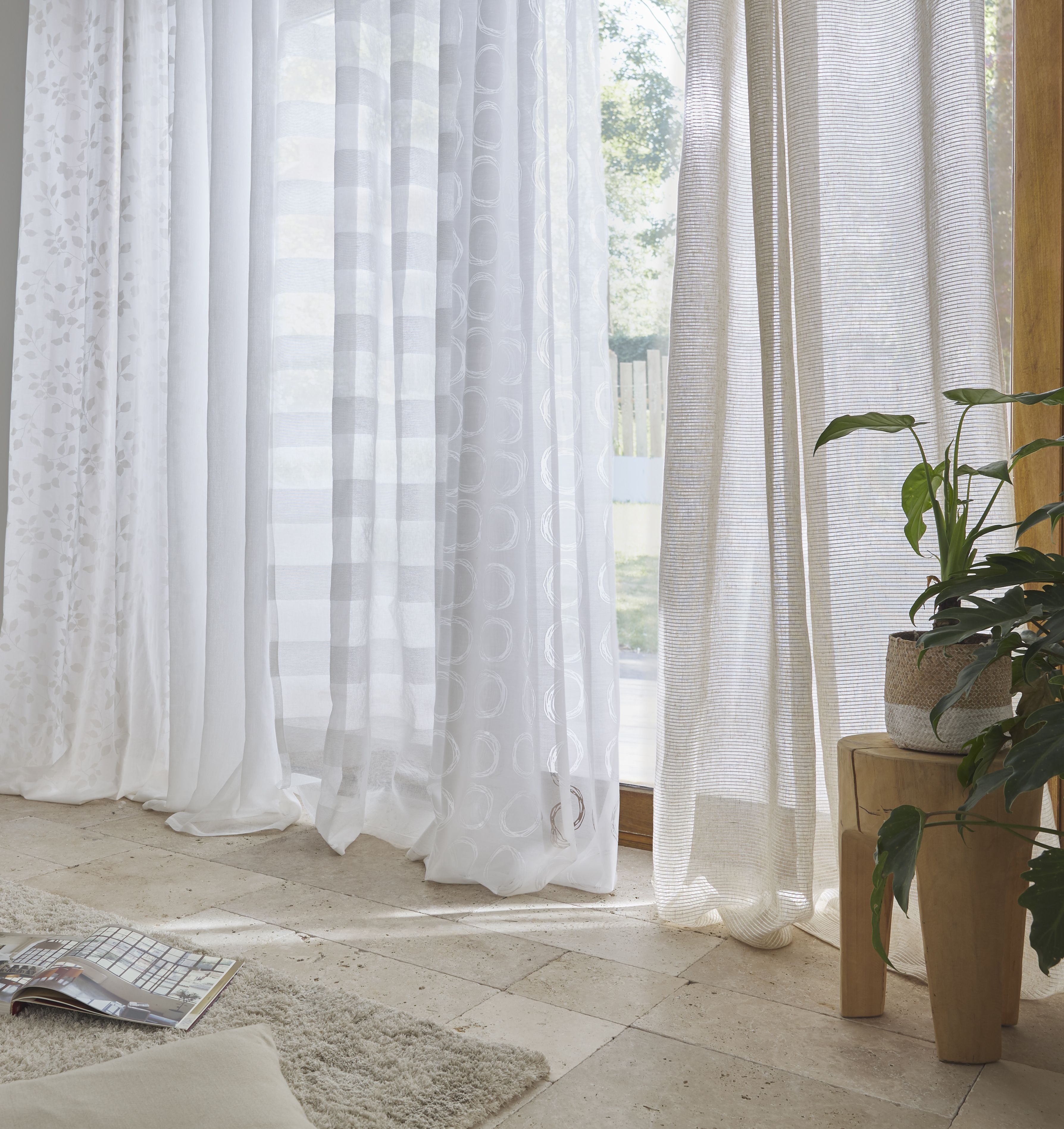 Yena Off white Plain Unlined Eyelet Voile curtain (W)140cm (L)260cm - 4