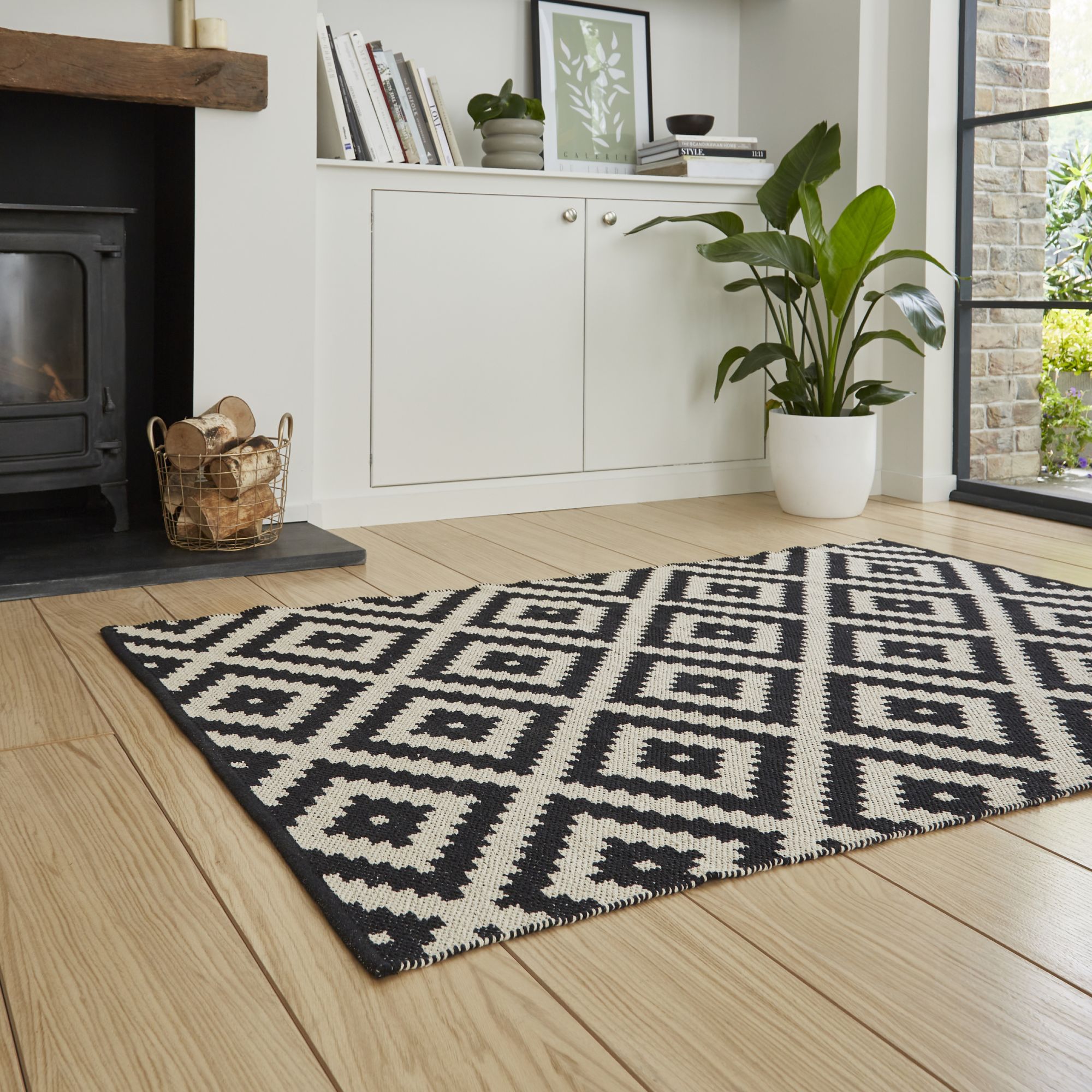 Zara Black & White Geometric Woven effect Medium Rug - 9