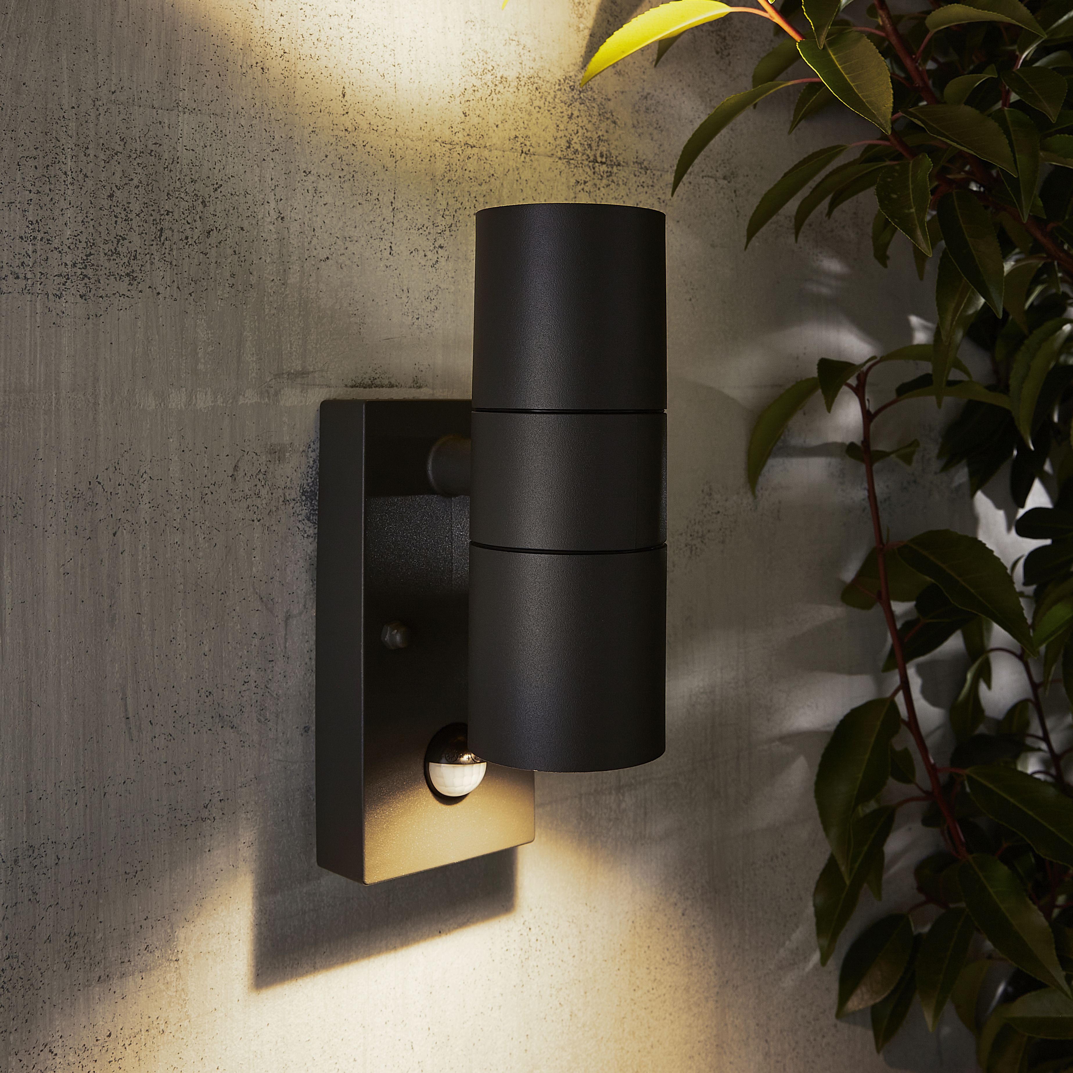 Zinc Odin Fixed Matt Black LED PIR Motion sensor Outdoor Modern Wall light 7W