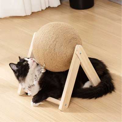 Thehotsale V-Shaped Cat Scratching Ball Natural Sisal Scratcher Pet Toy from B&Q