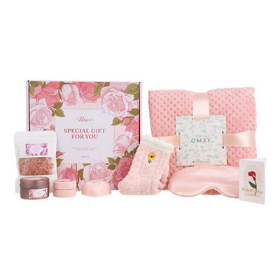 Living And Home Rose-Scented Spa Bath Gift Set