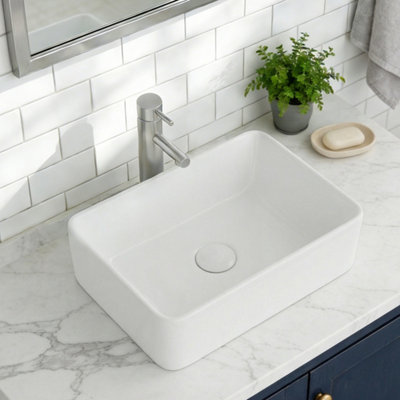 B&Q -  White Rectangular Basin Ceramic Countertop Basin With Abs Drainage Central Drain Set