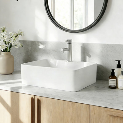 B&Q -  40Cm W Rectangular Ceramic Countertop Basin With Central Drain SetWhite