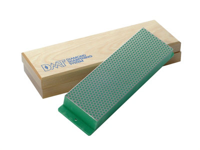 DmtDiamond Whetstone 200mm Wooden Box Green 1200 Grit Extra Fine from B&Q