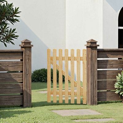B&Q -  Vintage Wooden Garden Fence Gate Pedestrian Gate Single Swing Gate With Latch H 120Cm X W 90Cm