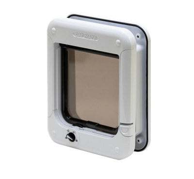 B&Q -  White Rotary 4-Way-Locking Cat Flap (358W)