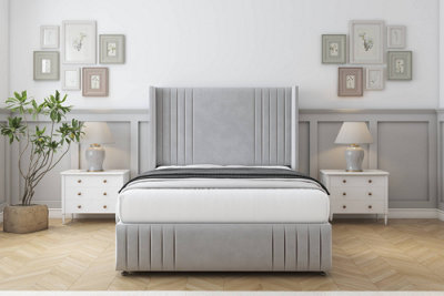 Comfort Elise Silver Plush Divan Bed Set No Drawers54" Wingback & 12" Footboard 2'6 Small Single from B&Q
