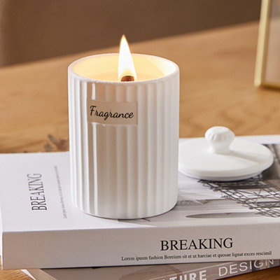 Thehotsale Indoor White Ceramic Wood Wick Soy Wax Gardenias Scented Candle from B&Q