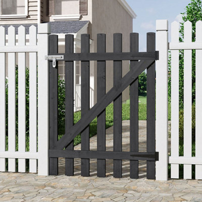 B&Q -  Grey Wooden Garden Fence Gate Single Swing Gate With Latch H 120Cm X W 90Cm