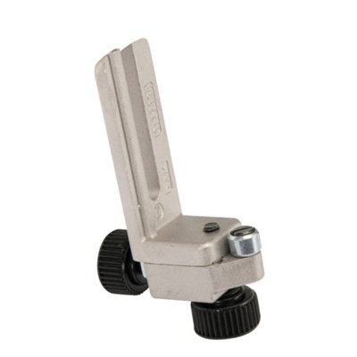 Makita 122703-7 Trimmer Straight Guide Assembly For Drt50/rt0700 Routers from B&Q