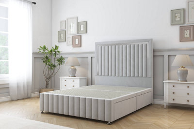 Sloomy Boston Chrome Silver Plush Divan Bed 2 Drawers Right Side-26" Strutted Headboard 12" Footboard 5' King from B&Q