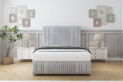 Sloomy Kingsley Silver Naples Divan Bed Set 2 Drawers Right Side26" Strutted  & 12" Footboard 4'6 Double from B&Q