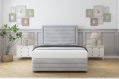 Sloomy Ashford Silver Naples Divan Bed Set 2 Drawers Foot-End26" Strutted  & 12" Footboard 4'6 Double from B&Q