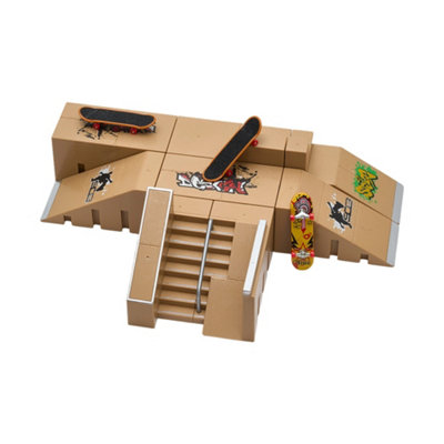Living And Home Kids Finger Skateboard Ramp Set With 3 Finger Skateboards Included