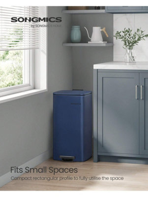Songmics Kitchen Bin8-Gallon (30 L) Trash BinSteel Pedal BinWith Inner BucketSoft Close And Stays Open from B&Q