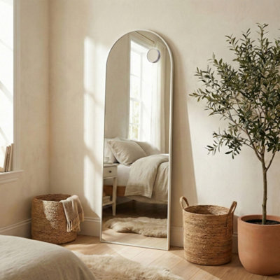 LEDREM Arched Full-Length Standing Mirror With Magnifying MirrorTempered Glass160 X 50 CmWhite from B&Q