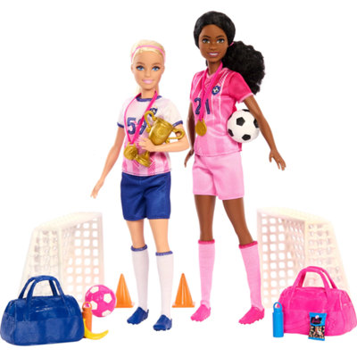 Barbie Careers Playset, Soccer Player Set with 2 Fashion Dolls & 15 Accessories Including Barbie 'Brooklyn”, Blonde Petite Player, 2 Nets & More, HRG88 - Image 3