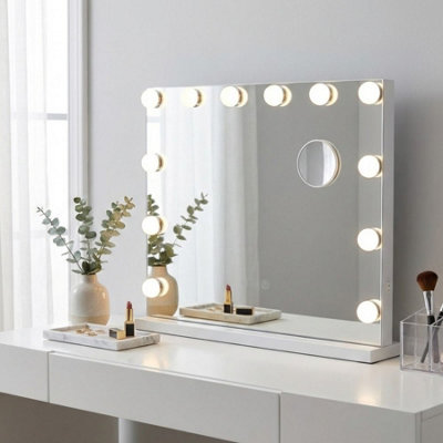 Garden Greatness Cassini Illuminated Led Vanity Mirror from B&Q