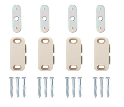 Magnolia Magnetic Cabinet Catch (L)42mm (W)21.5mm from B&Q