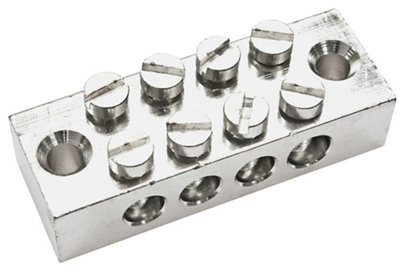 4 Way Metal Earth Terminal Block from B&Q