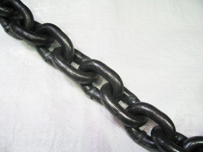 SecureFix Direct Short Link Welded Chain Self Coloured 12mm (General Purpose Boat Mooring Anchor Marine Din766) from B&Q