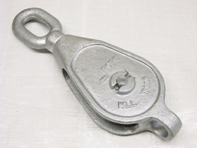 SecureFix Direct Single Sheave Lifting Pulley Block8" 1.5T (28mm Soft Rope Galvanised Eye)