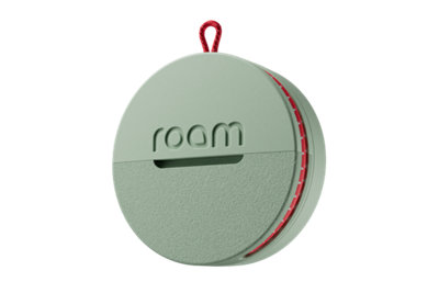 Roam Smart Gps Tracker For ItemsKeys & BagsGreenWaterproofLong BatteryIphone & Android Compatible from B&Q