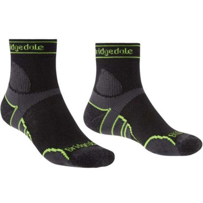 Bridgedale Socks Bridgedale Men's Lightweight T2 Merino Run Mini-Crew SocksUk: 6-8.5Black from B&Q