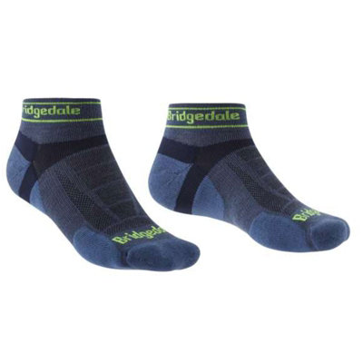 Bridgedale Socks Bridgedale Men's Ultra-Lightweight T2 Merino Low Run SocksUk: 6-8.5Blue from B&Q