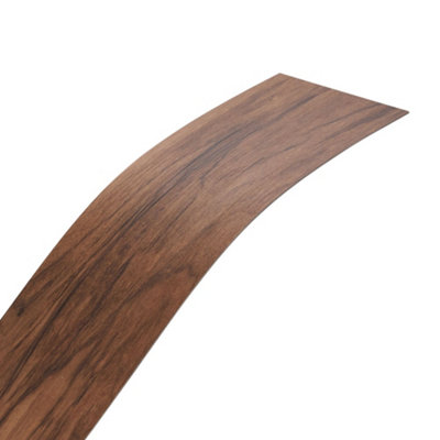 Darphe Natural Wood Grain Effect Self Adhesive Vinyl Flooring 36 Pieces 5 Square Meters from B&Q