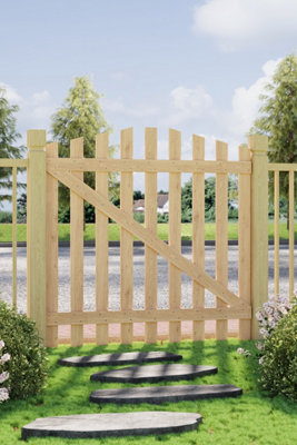 Darphe Durable Picket Fence Gate For YardsPatios And Garden Entrances120Cm Width X 120Cm Height from B&Q