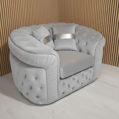 Stratus Interiors Ambassador Sofa Chesterfield Toronto Silver Trim Plush No Frill from B&Q