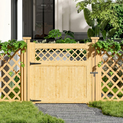 Thehotsale Garden Wood Gate Rhombus With Latch And Hardware Kit 120 Cm X 120 Cm from B&Q