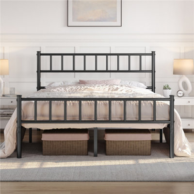 Yaheetech Black 5Ft King Metal Bed Frame With Slatted Headboard And Footboard from B&Q