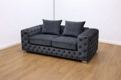 Stratus Interiors Black Ashley Corner Sofa Chesterfield Scatter Back2 Seater from B&Q