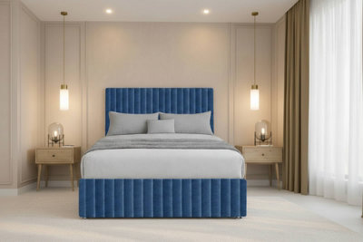 Chester & Oakley Beds Chester & Oakley Ravello Navy Plush Divan Bed Base No Drawers With 26" Strutted Headboard 12" Footboard 4'6 Double