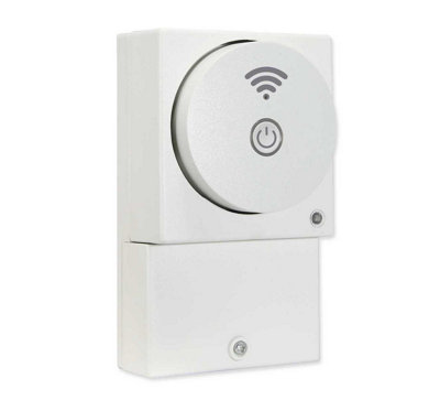 Lowenergie Smart Wall Mounted Wifi Timer Switch from B&Q