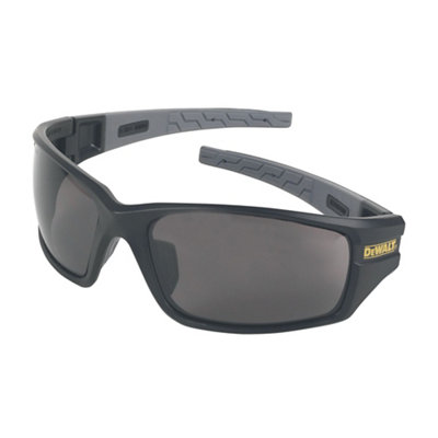 B&Q -  Smoke Lens Safety SpecsAuger