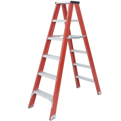 Fibreglass Step Ladder 6 Tread 1.8M Electricians Tuffmate from B&Q