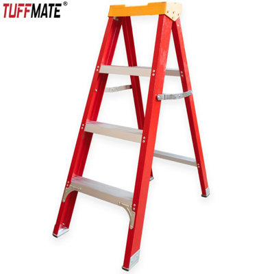 Fibreglass Step Ladder 4 Tread 1.2M Electrician With Tool Holder Tuffmate from B&Q