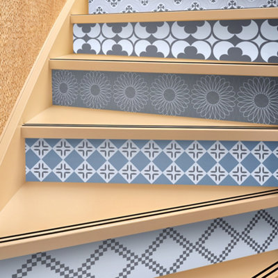 Garden Sanctuary 12Pcs Self-Adhesive Stair Riser Stickers from B&Q