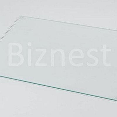Biznest 30X40Cm 5mm Completely Clear & Flat Float Glass Worktop Saver Kitchen Chopping Board from B&Q