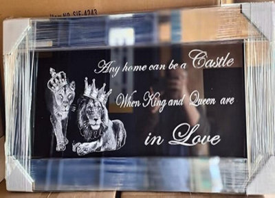 Biznest Lion Family KingQueen And Child Cubs With Crowns Liquid Art Wall 85X45Cm (King And Queen Are In Love) from B&Q
