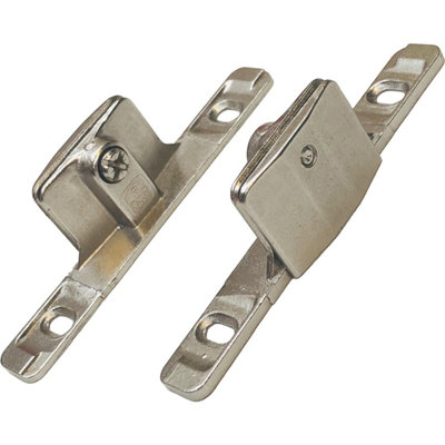 B&Q -  Indaux Drawer Front Fixing BracketsReversible Mounting Brackets 92mm2 Pack - Image 4